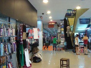 杭州中星外貿服飾城全攻略 地址交通、拿貨秘訣與營業指南