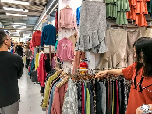歲末淘貨一日記 在廣州十三行，感受服裝批發集散地的年末清倉狂潮
